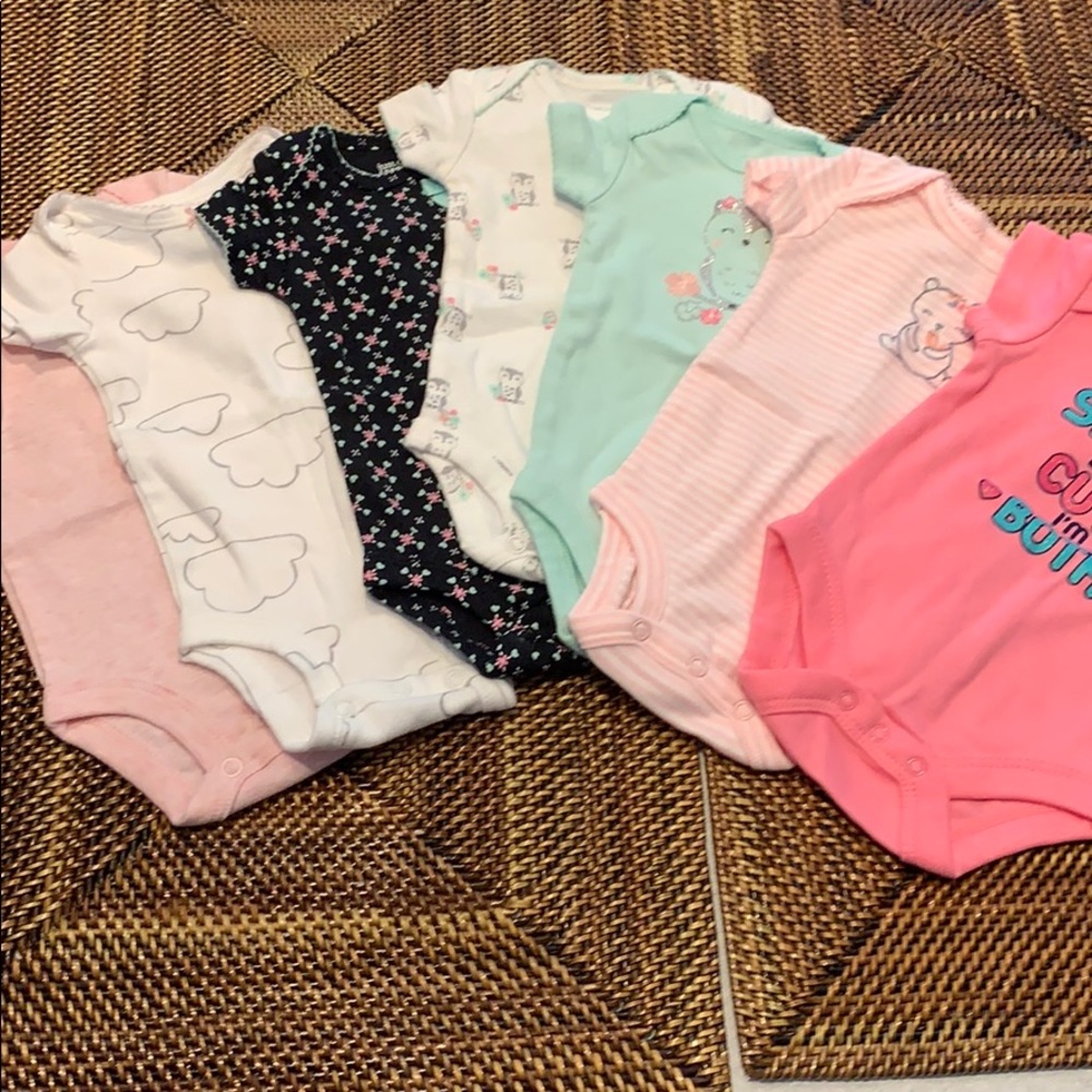 8 newborn onesies multiple brands